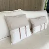 Almohadón lazo cuadrado a rayas blanco y beige (60cm) en Gris - Textiles, Uruguay | Dreams On Time, vista 3 de 3