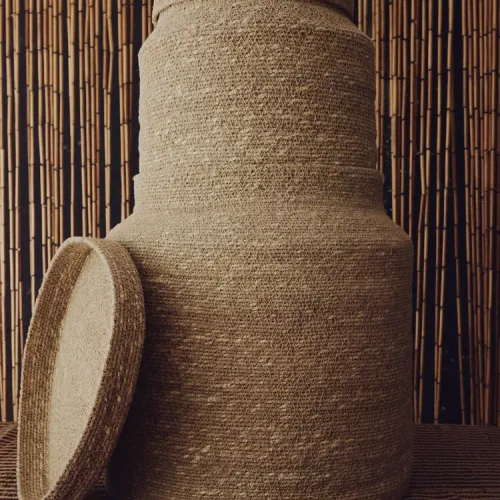 CESTA SEAGRASS TAPA - Canastos, Uruguay | Zara Home