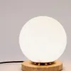 Lámpara de mesa Malachi de cristal glaseado y piedra de travertino en Madera natural - Lámparas de mesa, Uruguay | Kavehome, vista 4 de 6