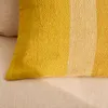 Almohadón Nurei de algodón y lino amarillo, 50 x 50 cm en Amarillo - Textiles, Uruguay | Kavehome, vista 5 de 6
