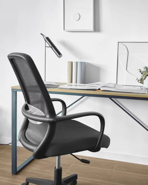 Silla de escritorio Melva - negro en Negro - Escritorios y sillas de escritorio, Uruguay | Kavehome, vista 3