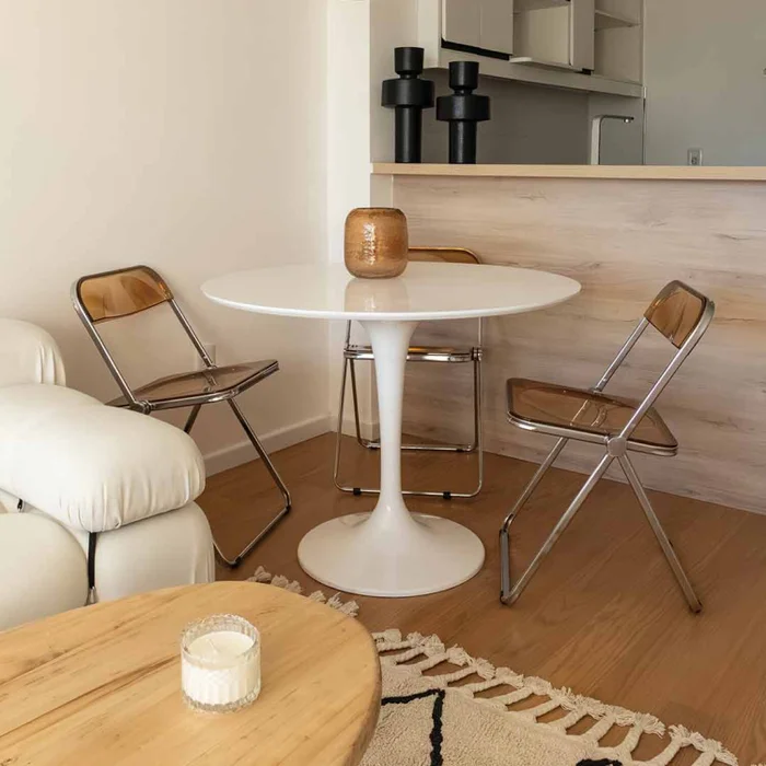 Mesa Tulip - 110cm - Blanca en Blanco - Mesas de living, Uruguay | Walnut, vista 2