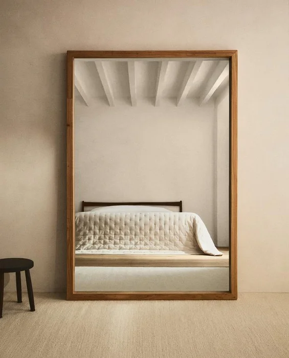 ESPEJO PIE GRANDE MADERA OLMO en Madera natural - Espejos, Uruguay | Zara Home