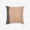 Almohadón Eiko 100% de lino - terracota con rayas verticales gris 50 x 50 cm en Beige - Textiles, Uruguay | Kavehome, vista 1 de 3