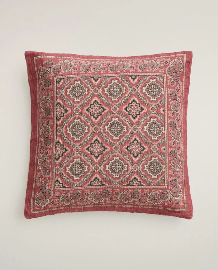 FUNDA COJÍN FLORES - Textiles, Uruguay | Zara Home, vista 2