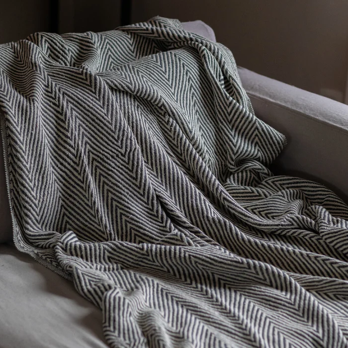 Manta para sillón y cama algodón Espiga - 180 x 230 cm en Multicolor - Textiles, Uruguay | Buho Store, vista 2