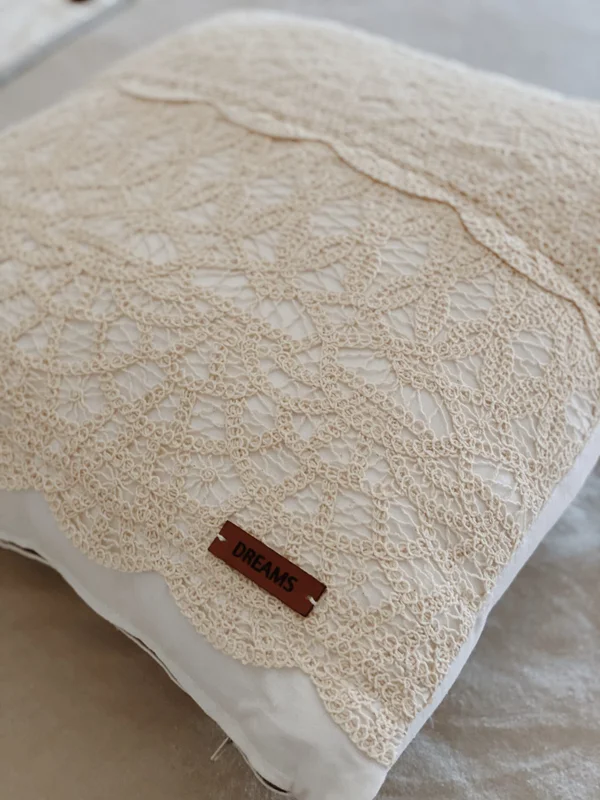 Almohadón Crochet – 50×50 en Beige - Textiles, Uruguay | Dreams On Time, vista 11