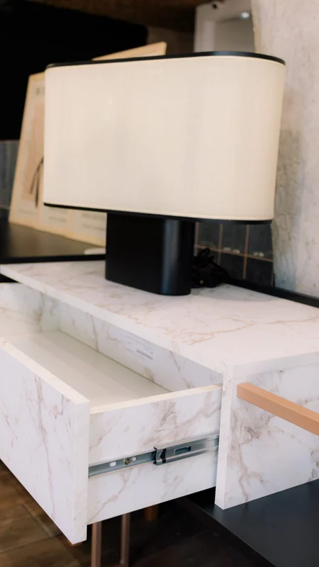Lámpara de Mesa Eliptico Apollo Negra en Negro - Lámparas de mesa, Uruguay | Berna Home, vista 6