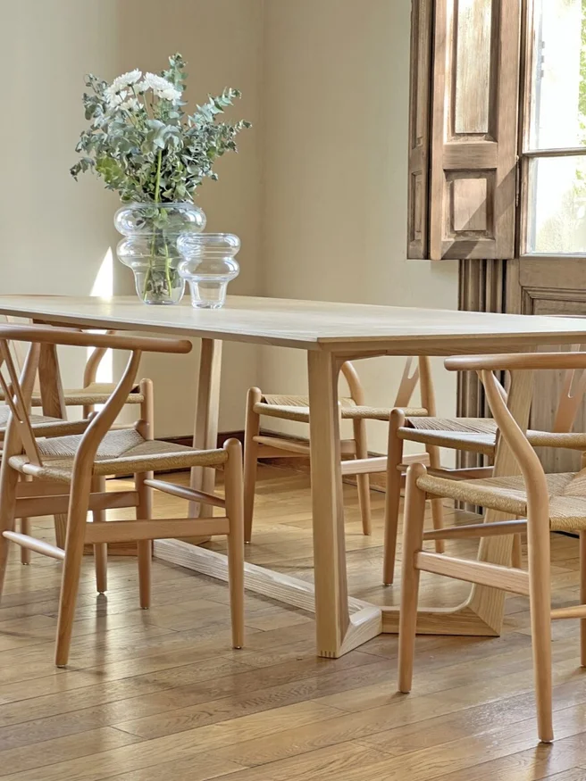 Mesa de Comedor Barcelona en Madera natural - Mesas de comedor, Uruguay | Samic, vista 2