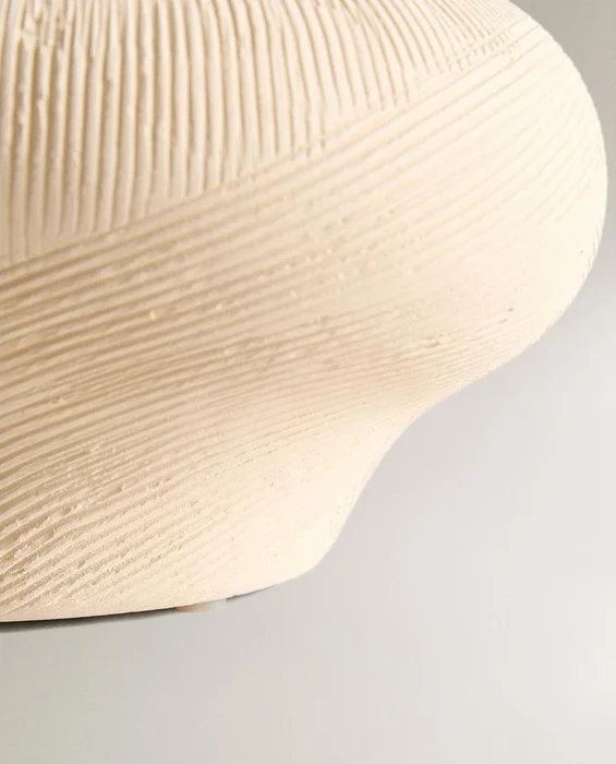 JARRÓN CERÁMICA IRREGULAR en Beige - Jarrones, Uruguay | Zara Home, vista 5