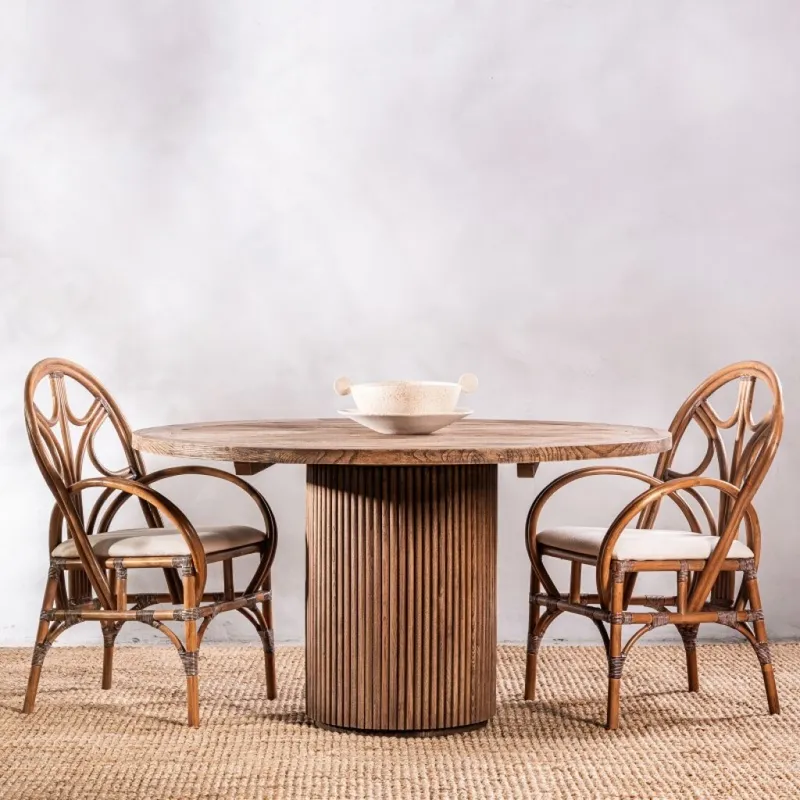 Mesa De Comedor Redonda Tramatto 140 Cm en Madera natural - Mesas de comedor, Uruguay | Aihaus