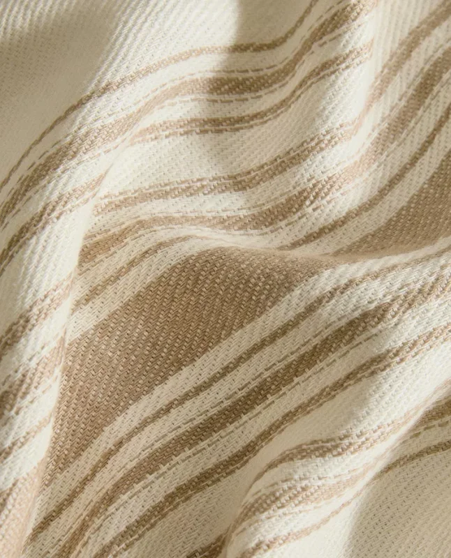 MANTA LINO RAYAS - Textiles, Uruguay | Zara Home, vista 4