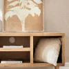 RACK / BIBLIOTECA BAJA BERNA - ALAMO MACIZO en Madera natural - Muebles para TV, Uruguay | La Iberica, vista 2 de 13