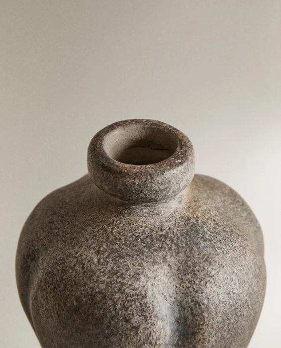 JARRÓN TERRACOTA UNIFORME en Terracota - Jarrones, Uruguay | Zara Home, vista 4