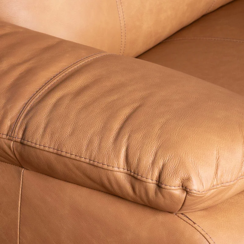 Sofa 3 Cuerpos Cuero-100-natural Marron Laurent Camel en Beige - Sillones y sofás, Uruguay | Divino, vista 5