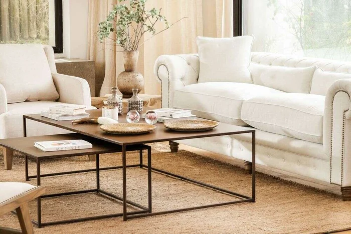 SILLON CHESTERFIELD - LINO ANTIMANCHAS en Blanco - Sillones y sofás, Uruguay | La Iberica, vista 5