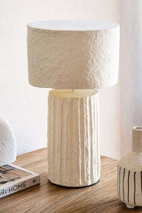 LAMPARA LINEAS - PAPEL MACHE en Blanco - Lámparas de mesa, Uruguay | La Iberica