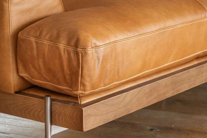 SILLON COSMOPOLITAN - CUERO ITALIANO CARAMELO en Marrón - Sillones y sofás, Uruguay | La Iberica, vista 13