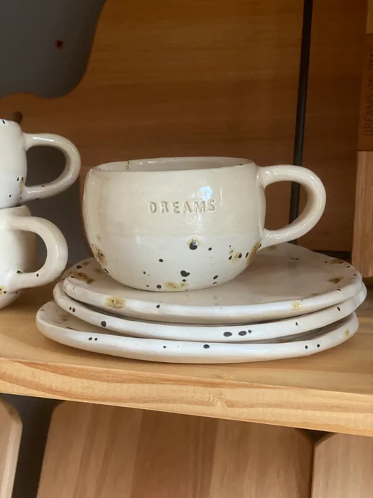 Cápsula dulce (taza y plato) en Beige - Decoración, Uruguay | Dreams On Time, vista 17