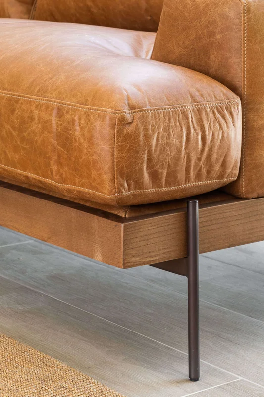 SILLON COSMOPOLITAN - CUERO ITALIANO CARAMELO en Marrón - Sillones y sofás, Uruguay | La Iberica, vista 8