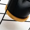 MACETA CERAMICA C/BASE D11x16CM NEGRO/BASE BLANCO en Negro - Macetas, Uruguay | Koz, vista 4 de 4