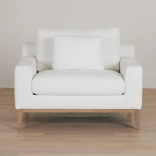 Butaca tapizada Oscar en Blanco - Sillones y sofás, Uruguay | Pieza Clave