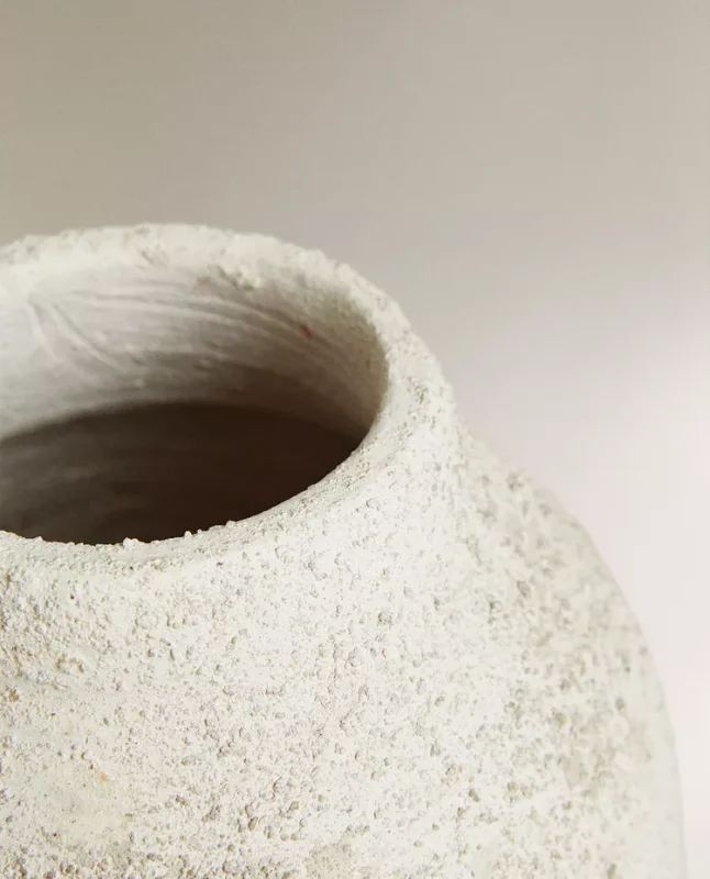 JARRÓN CERÁMICA RUGOSO en Blanco - Jarrones, Uruguay | Zara Home, vista 6