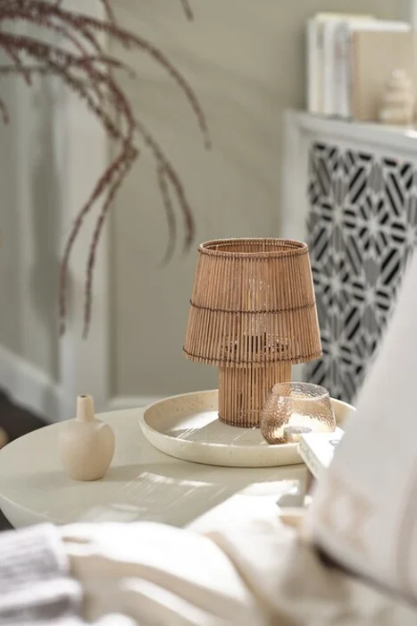 Lámpara de mesa HANNIBAL Ø19xH25 cm bambú en Madera natural - Iluminación, Uruguay | JYSK, vista 3