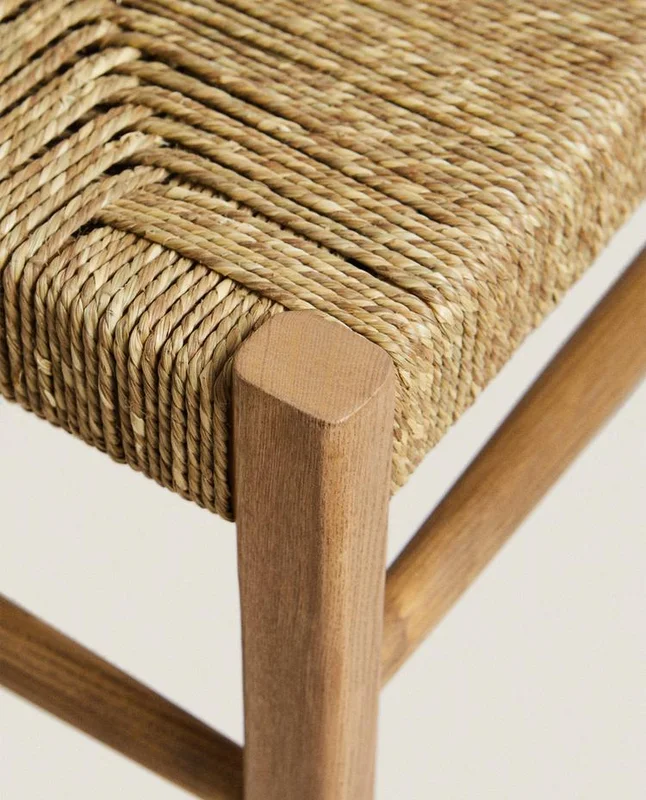 SILLA MADERA FRESNO en Madera natural - Sillas, Uruguay | Zara Home, vista 4