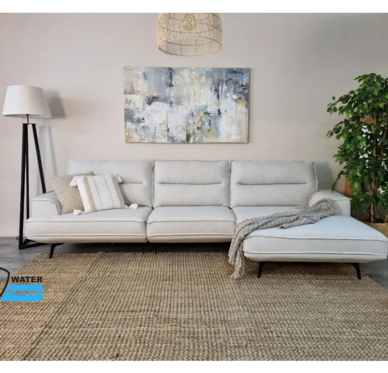 Sofá con Chaise MARIUS Beige en Beige - Sillones y sofás, Uruguay | Finkel