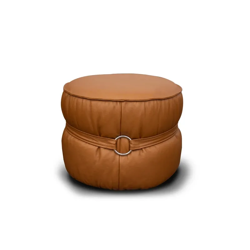 Puff 100% Cuero - Mia - Naranja en Naranja - Sillones y sofás, Uruguay | Ecowood