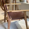 Butaca cuero y madera en Marrón - Butacas, banquetas y puffs, Uruguay | FMB, vista 2 de 7