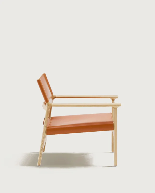 Butaca Jan de fibras de cuero reciclado - marrón claro y madera maciza de fresno con acabado tono natural FSC 100% en Marrón - Butacas, banquetas y puffs, Uruguay | Kavehome, vista 8