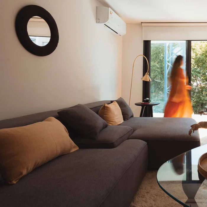 Sofá Munich en Gris - Sillones y sofás, Uruguay | Walnut, vista 2