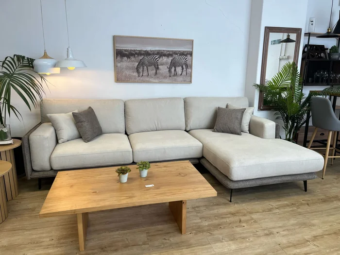 SOFÁ CON CHAISE ZAMBIA en Gris - Sillones y sofás, Uruguay | Forum Design, vista 3
