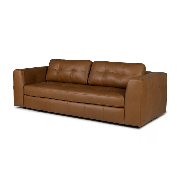 Sofá Amaro 3065 - Cuero Básico - 3 cuerpos - Brown en Beige - Sillones y sofás, Uruguay | NYR