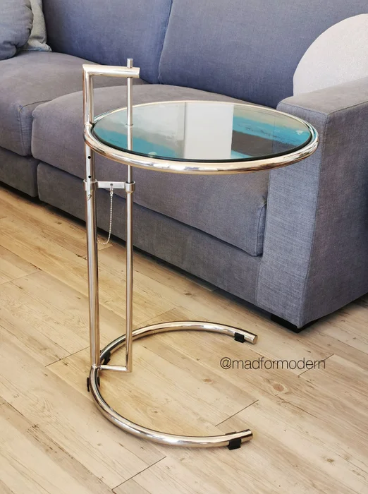 E1027 Inox Side Table | Eileen Gray - Mesas de arrimo, Uruguay | Mad for Modern, vista 3