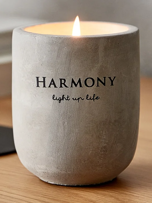 Vela BOSSE Ø8xA9cm gris claro en Gris - Velas y Portavelas, Uruguay | JYSK, vista 3