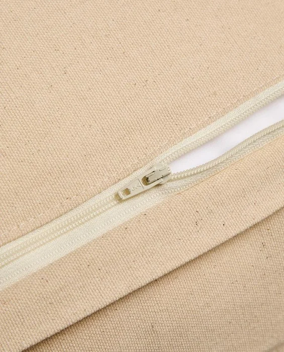 FUNDA COJÍN FLECOS en Beige - Textiles, Uruguay | Zara Home, vista 6