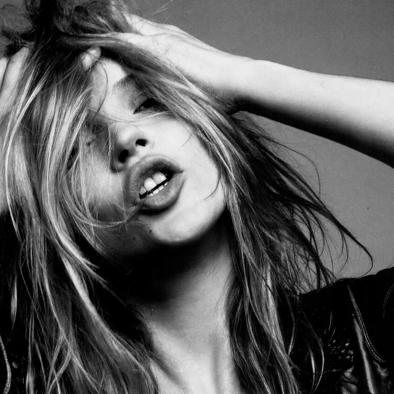 Kate Moss - Láminas, Uruguay | Mara Estudio