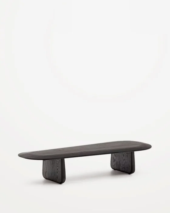 Mesa de centro Pirita de madera maciza de roble con - acabado negro, 146 x 56,5 cm FSC 100% en Marrón - Mesas de living, Uruguay | Kavehome