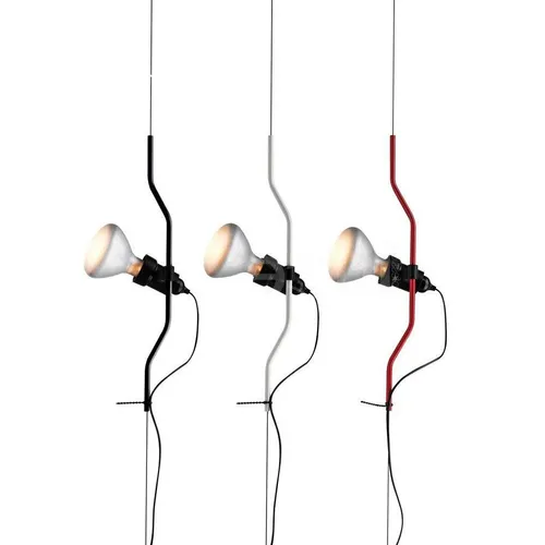 Parentesi | Achille Castiglioni y Pio Manzu en Negro - Lámparas de pie, Uruguay | Mad for Modern