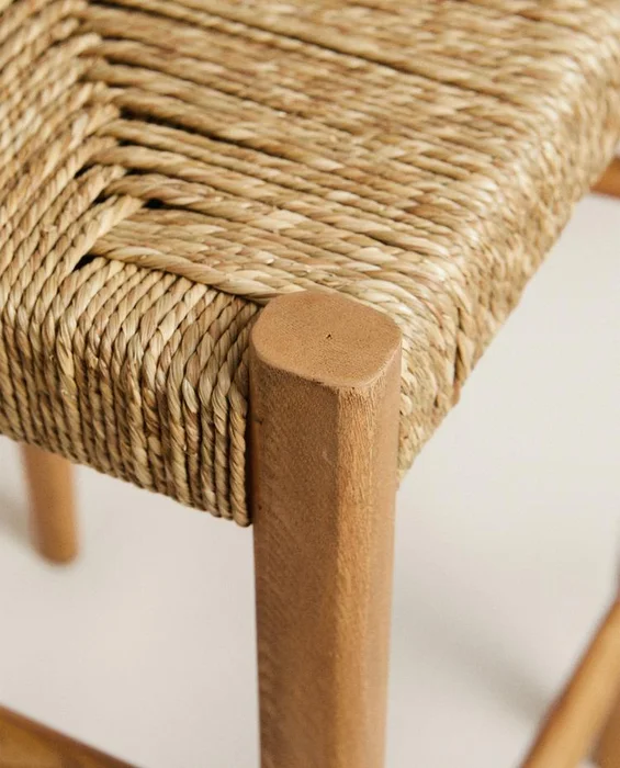 TABURETE ALTO MADERA FRESNO en Madera natural - Sillas, Uruguay | Zara Home, vista 4