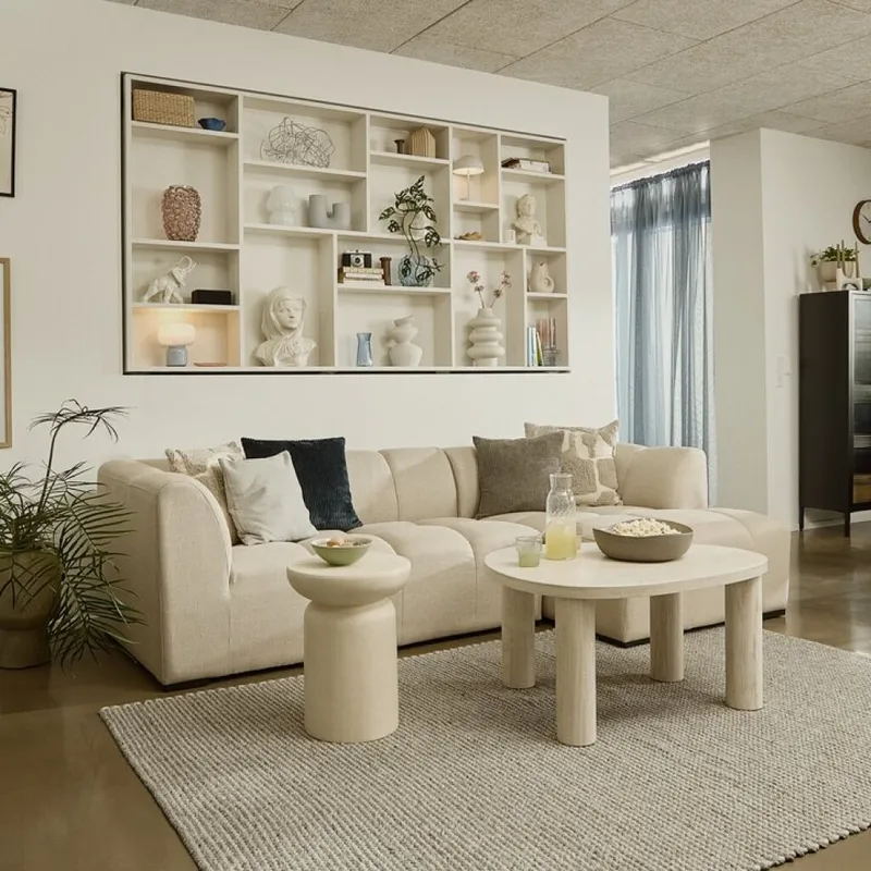 Mesa de centro LUNDEBORG 68x85 mármol en Beige - Mesas de arrimo, Uruguay | JYSK