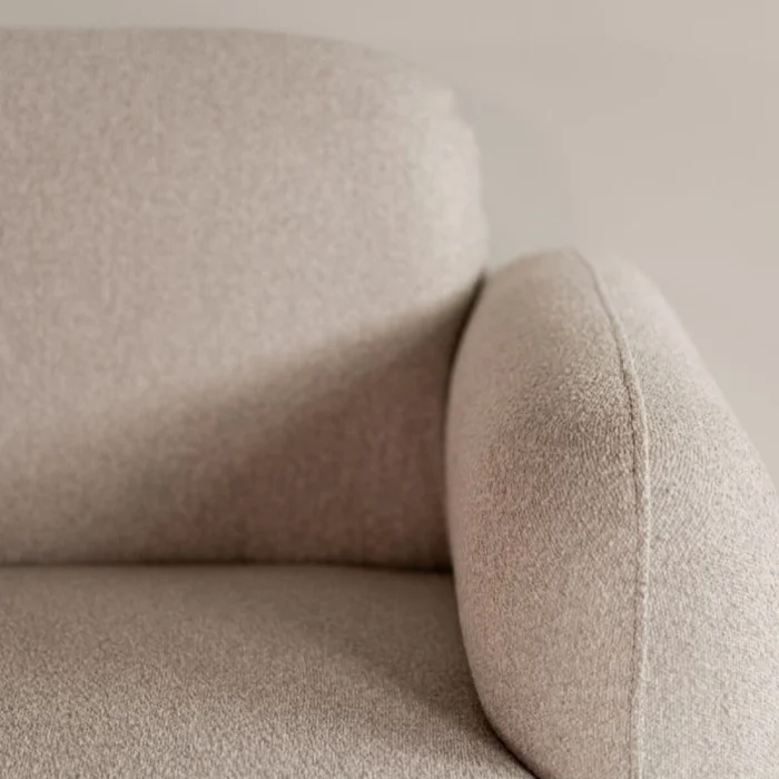 Sofá Giovanni / Gris claro - 2 cuerpos en Gris - Sillones y sofás, Uruguay | Fábrica Italiana, vista 2