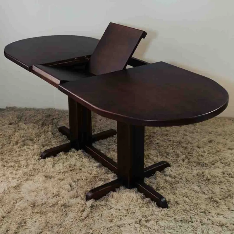 Mesa Oval 1.20 m extensible — Serra Amoblamientos en Marrón - Mesas de comedor, Uruguay | Serra Amoblamientos