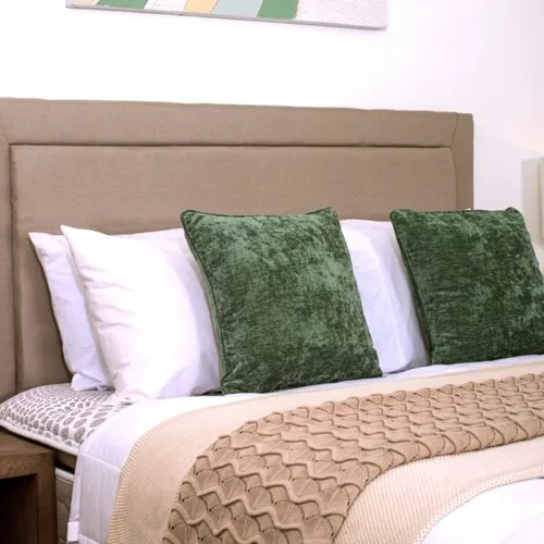 Respaldo VICTORIA en Beige - Respaldos de cama, Uruguay | Palermo Casa Deco