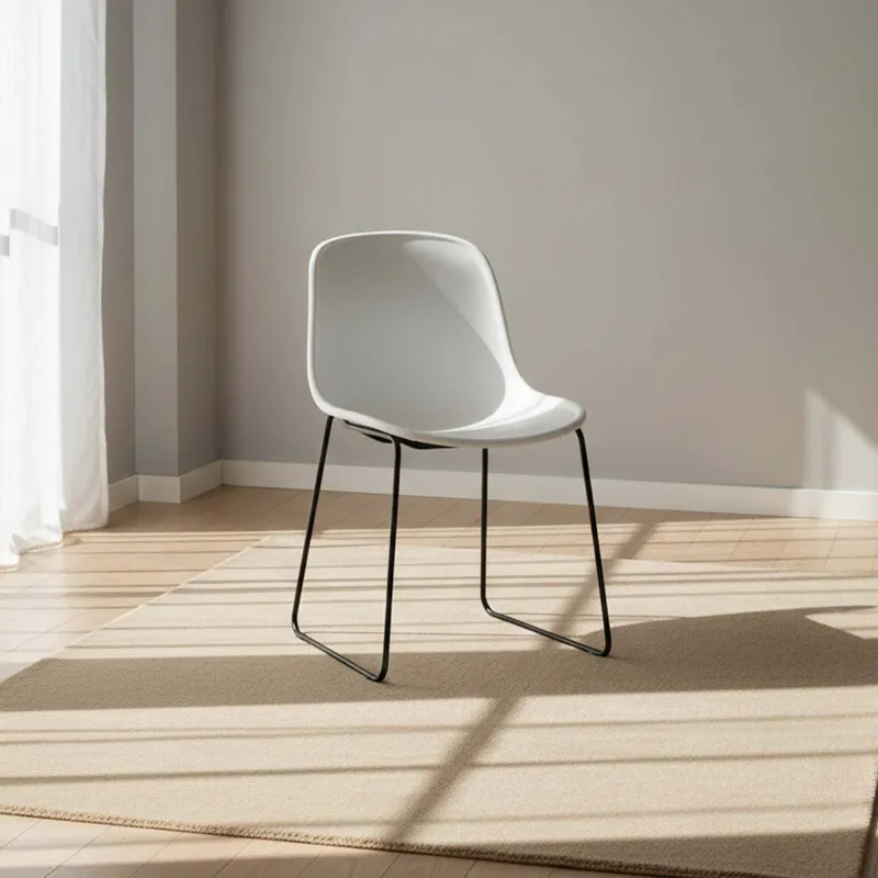 Silla De Comedor Pp-y-metal Blanco Laura en Blanco - Sillas, Uruguay | Divino