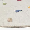 Alfombra redonda Epifania 100% algodón blanco con puntos multicolor Ø 120 cm en Blanco - Textiles, Uruguay | Kavehome, vista 3 de 4