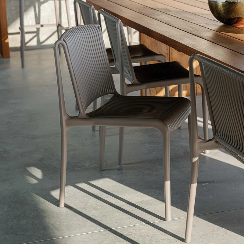 Silla Sicilia - Gris en Gris - Sillas, Uruguay | Walnut, vista 3